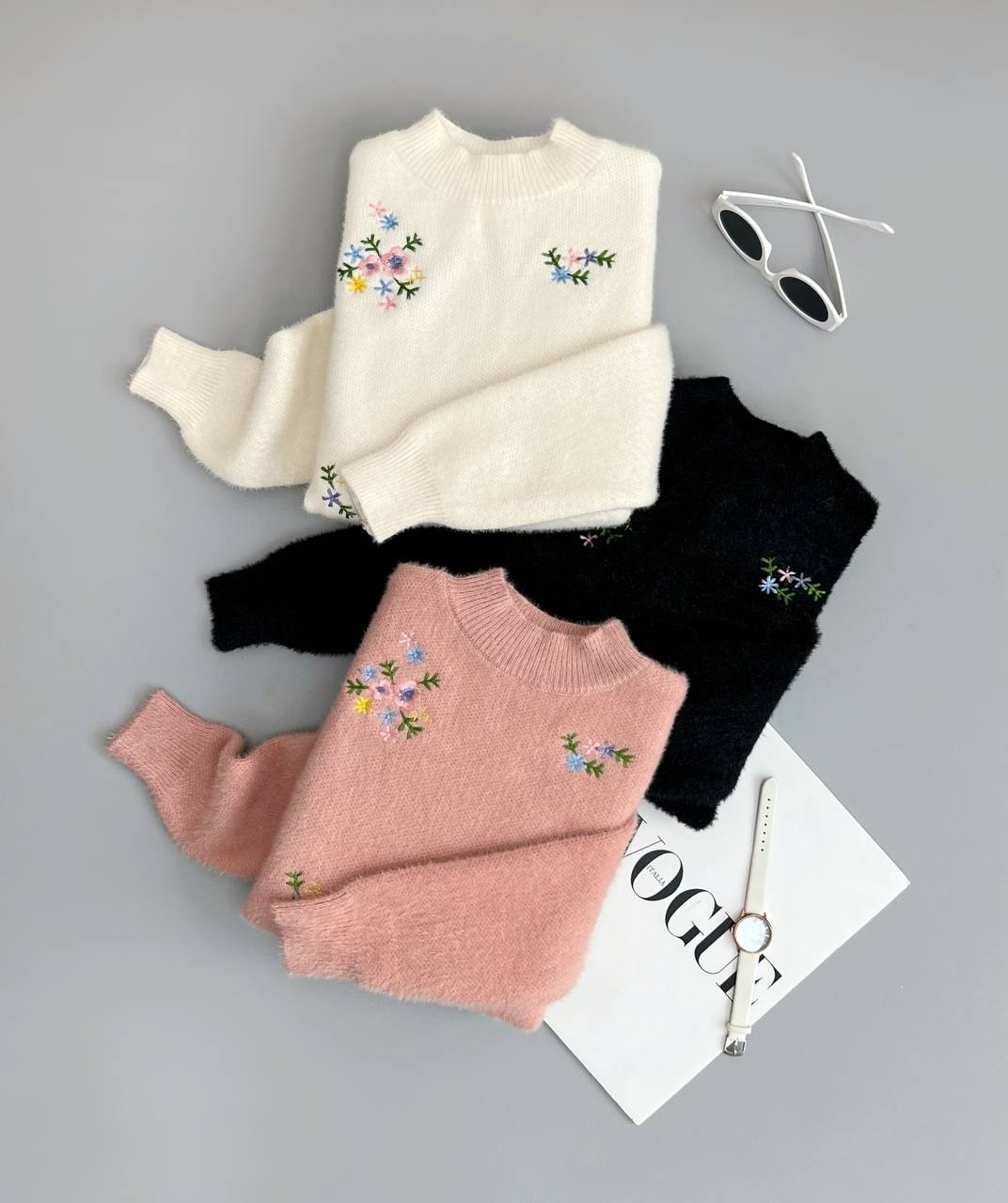 پلیور بافت موهر گلدوزی شده کد 3071