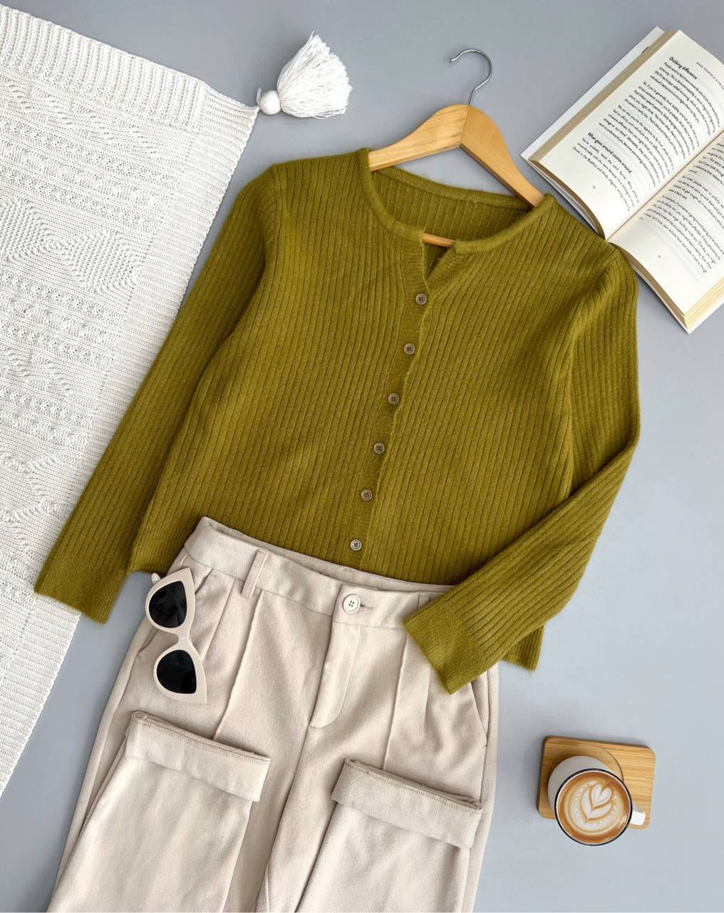 ژاکت بافت جلو دکمه کد 3090