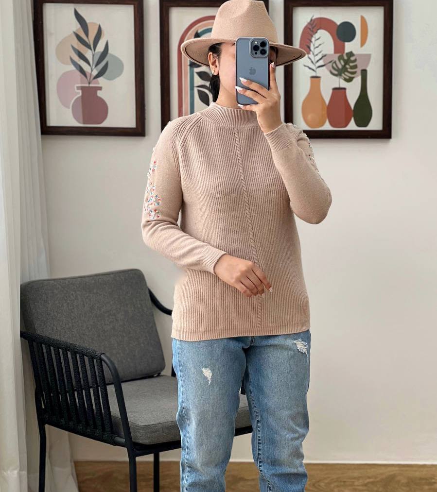 پلیور بافت استین گلدوزی و مروارید دوزی کد 3102