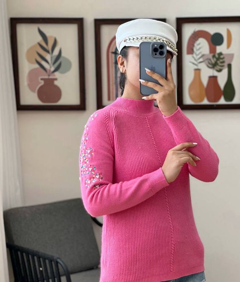 پلیور بافت استین گلدوزی و مروارید دوزی کد 3102