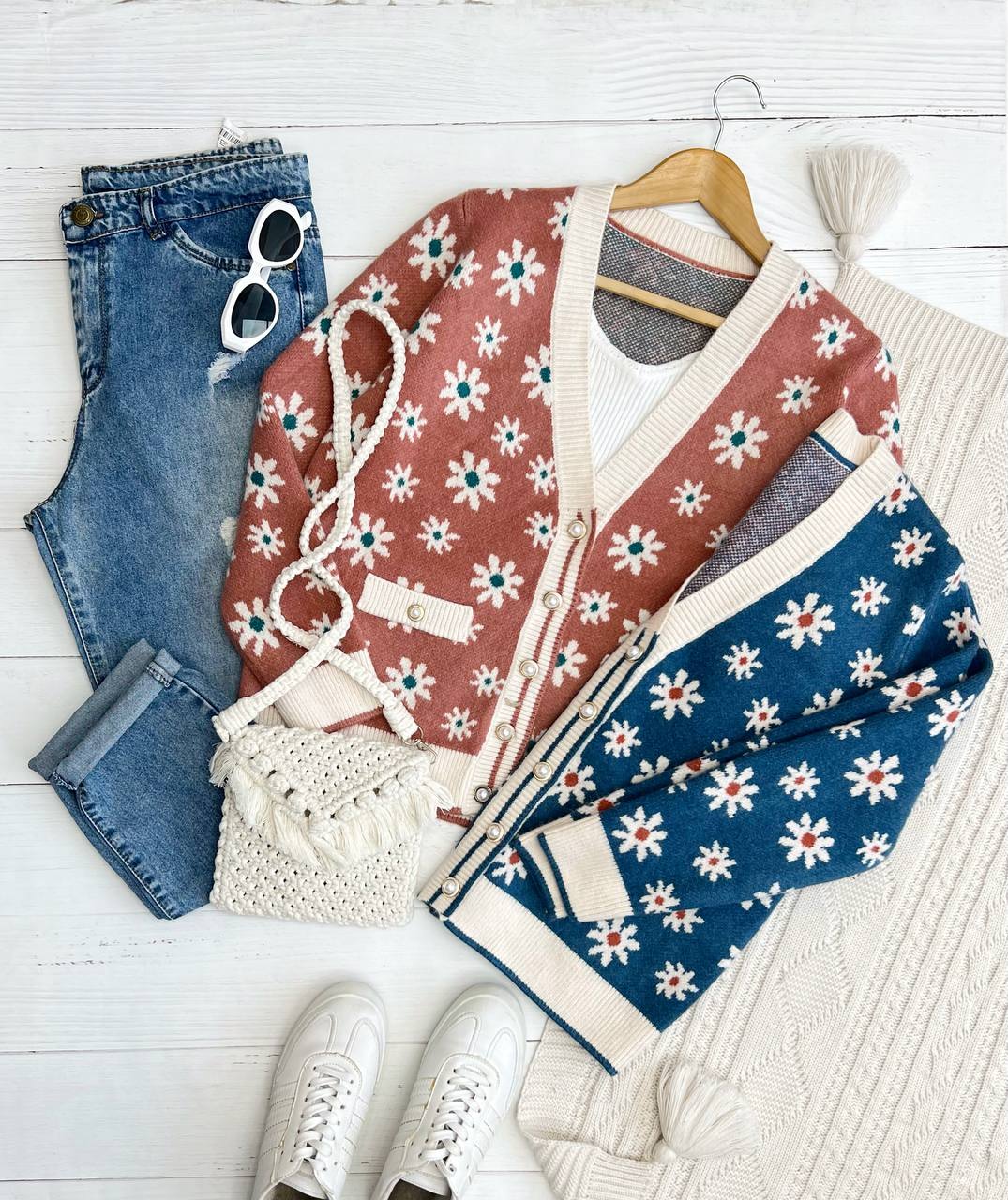 ژاکت بافت بابونه کد 3197