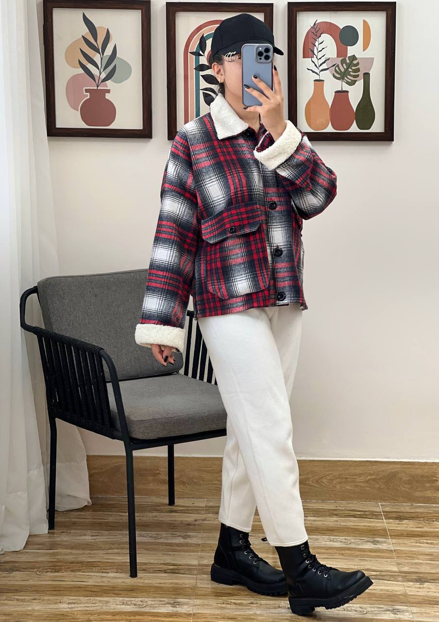 کت چهارخونه سر آستین و یقه خزدار کد3237