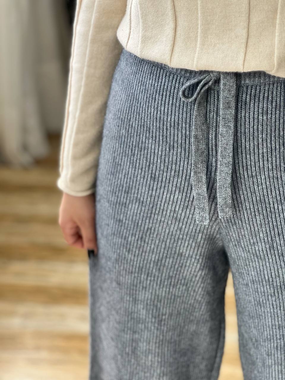 شلوار بافت دامنی درجه 1 کد 3239