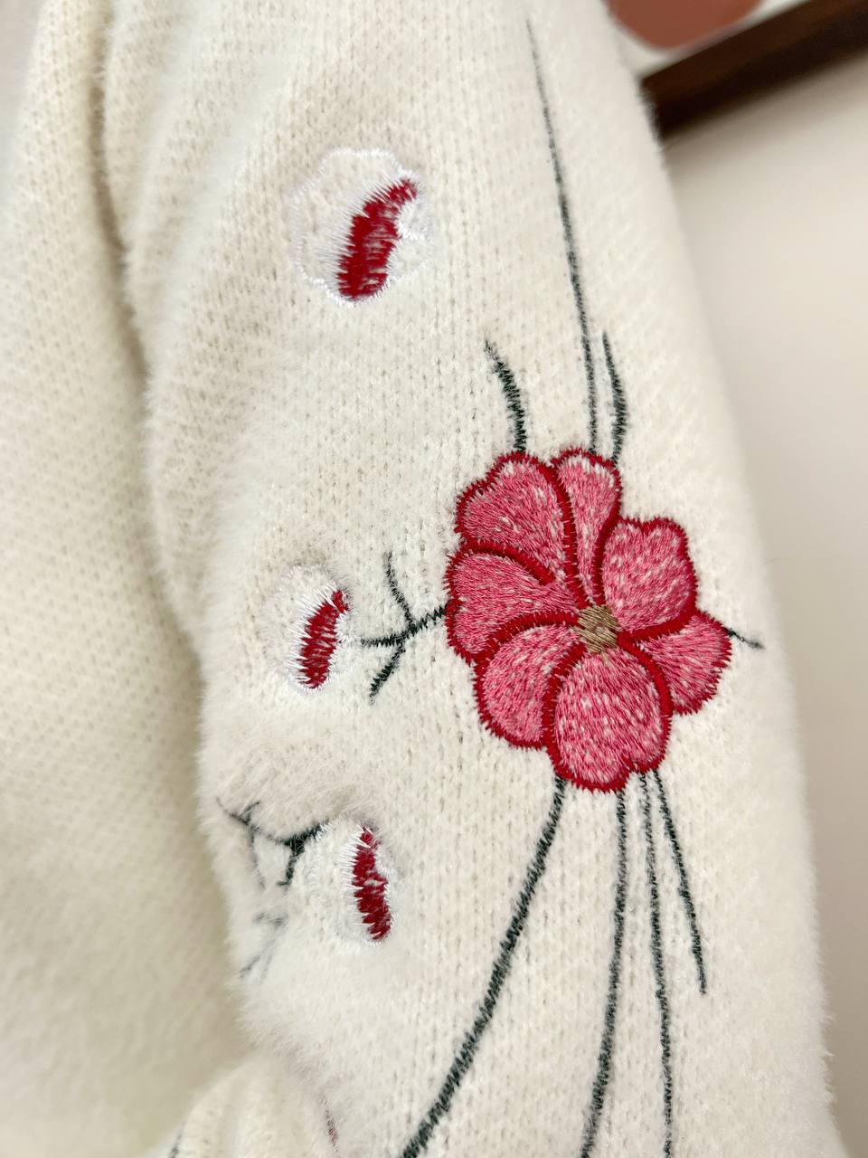 پلیور بافت موهر آستین گلدوزی کد 3303