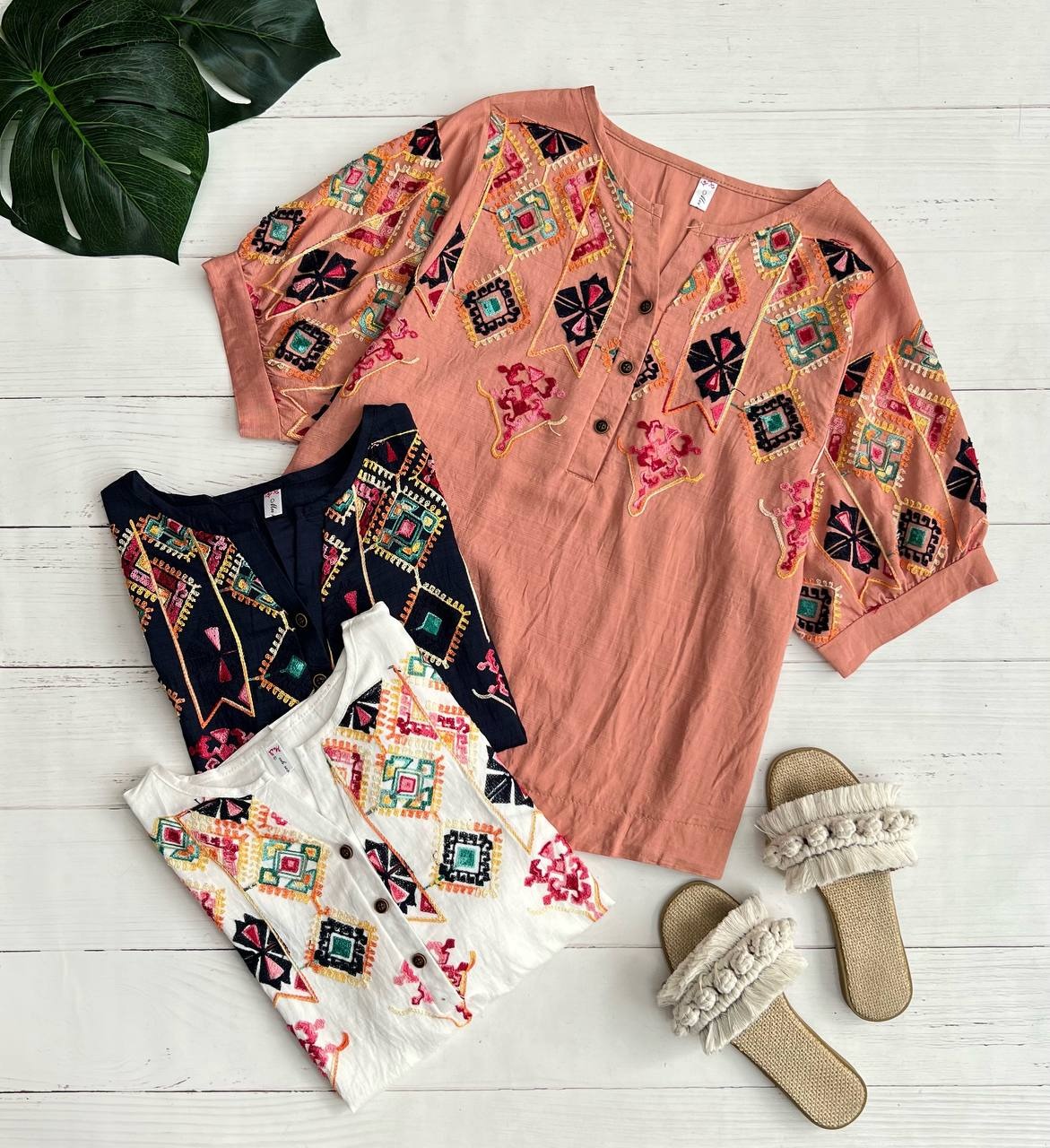 شومیز استین سه ربع تمام گلدوزی کد 3326