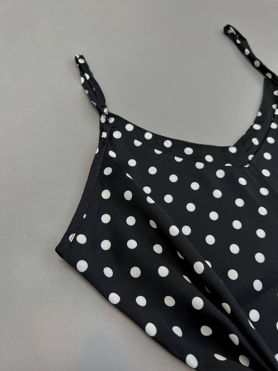 تاپ ساتن خالخالی کد 3346