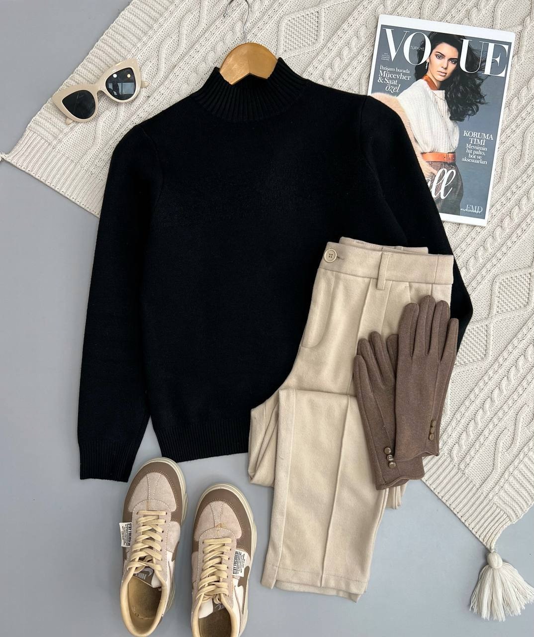 پلیور بافت مشکی داخل تمام خز کد 3356