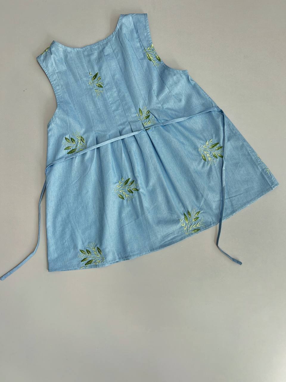 تاپ جین کاغذی گلدوزی شده کد 3374