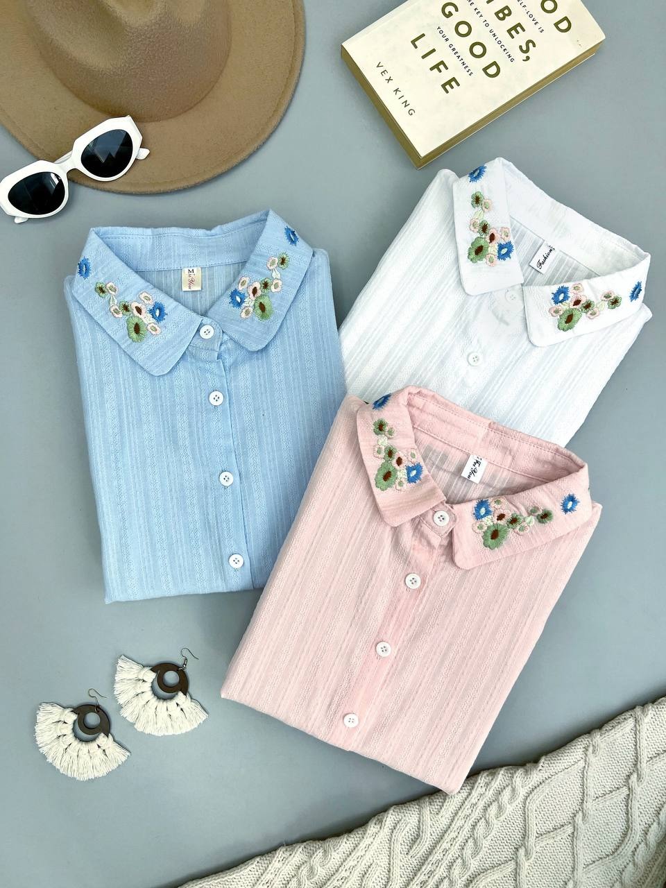 شومیز یقه ب ب گلدوزی کد 3386