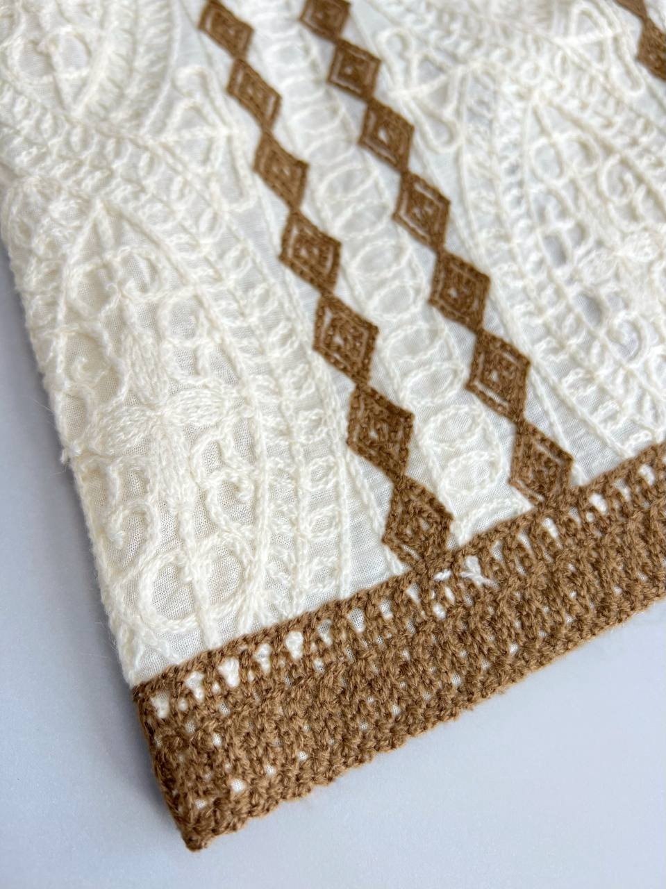 شومیز تمام گلدوزی و قلاب بافی کد 3387