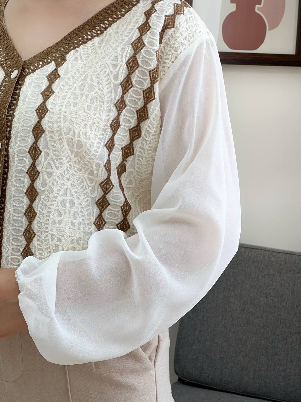 شومیز تمام گلدوزی و قلاب بافی کد 3387