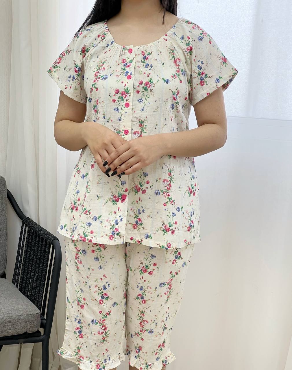 ست بلوز و شلوارک گل ریز کد 3396