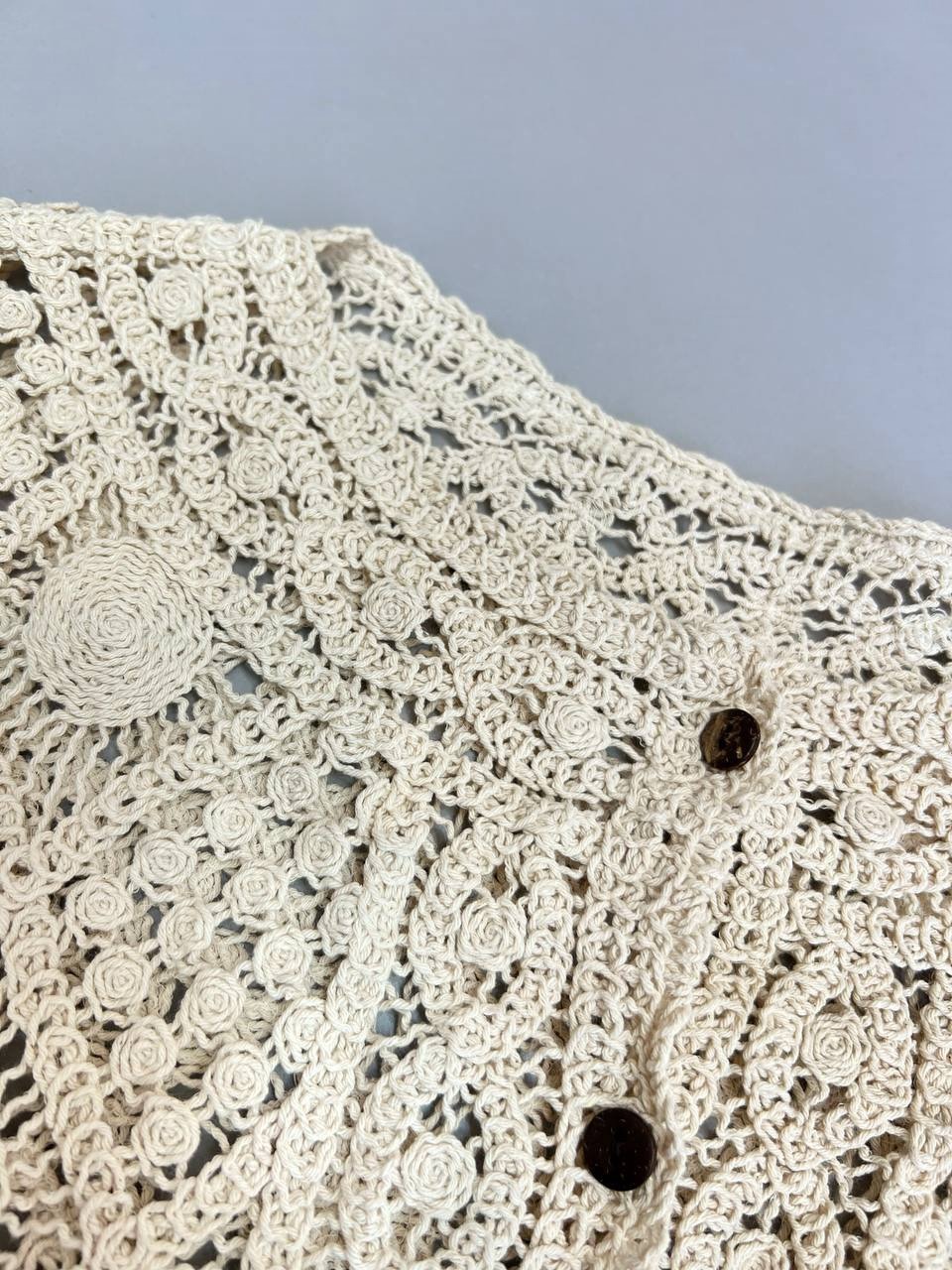 شومیز قلاب بافی جلو دکمه کد 3401