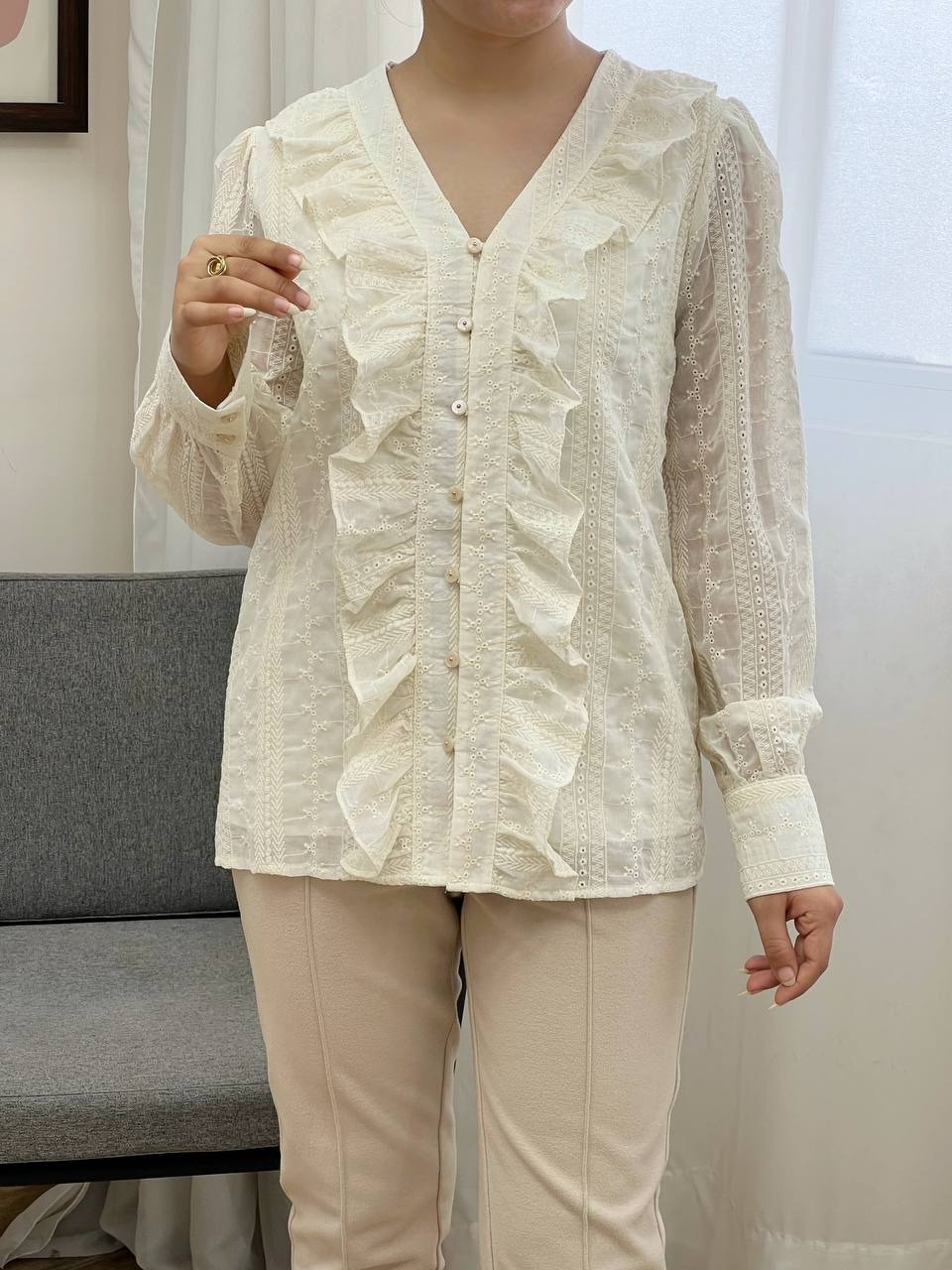 شومیز خامه دوزی جلو چین کد 3404