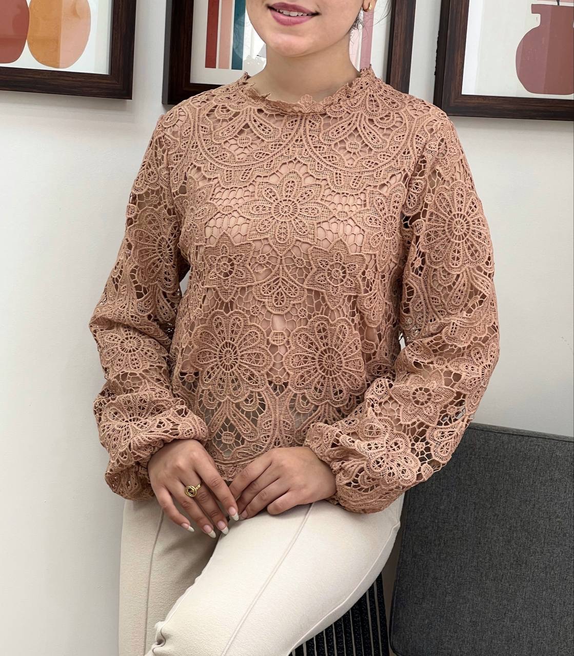 شومیز دانتل آستر دار کد 3412