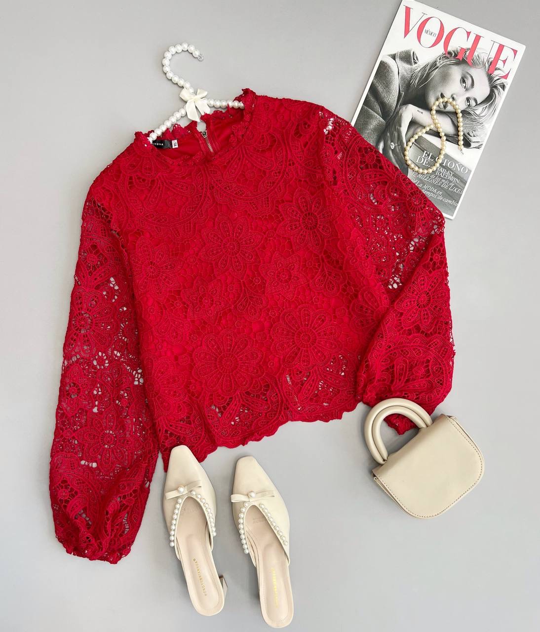 شومیز دانتل آستر دار کد 3412