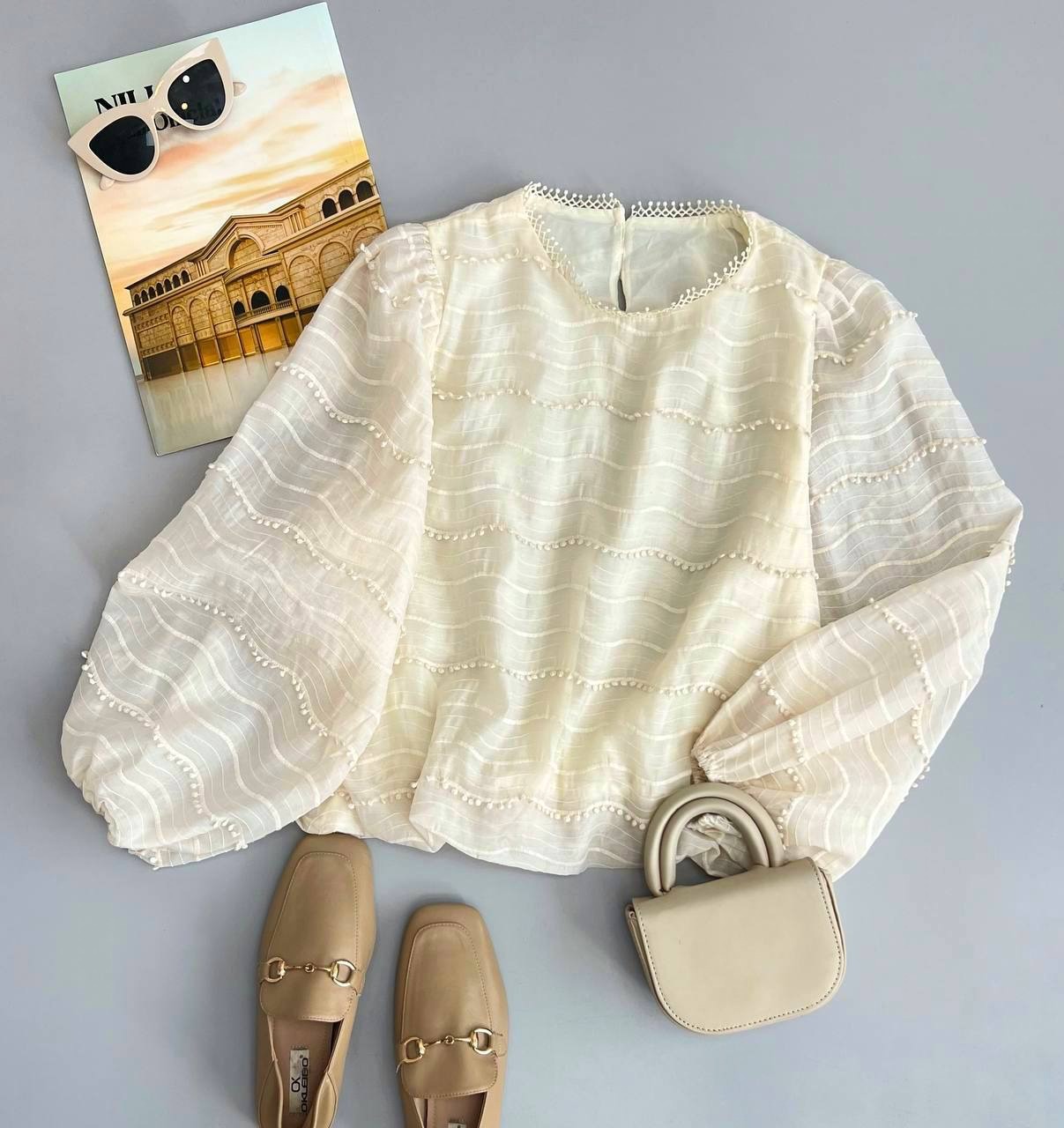 شومیز حریر آستین پف آستردار کد 3415