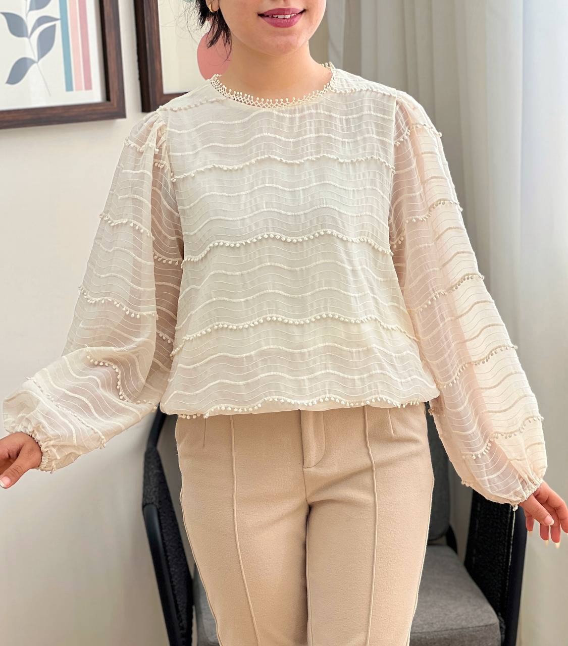 شومیز حریر آستین پف آستردار کد 3415