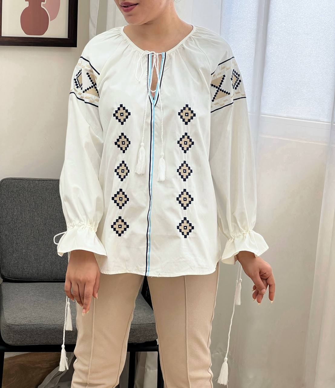 شومیز کتان نخ گلدوزی شده کد 3418