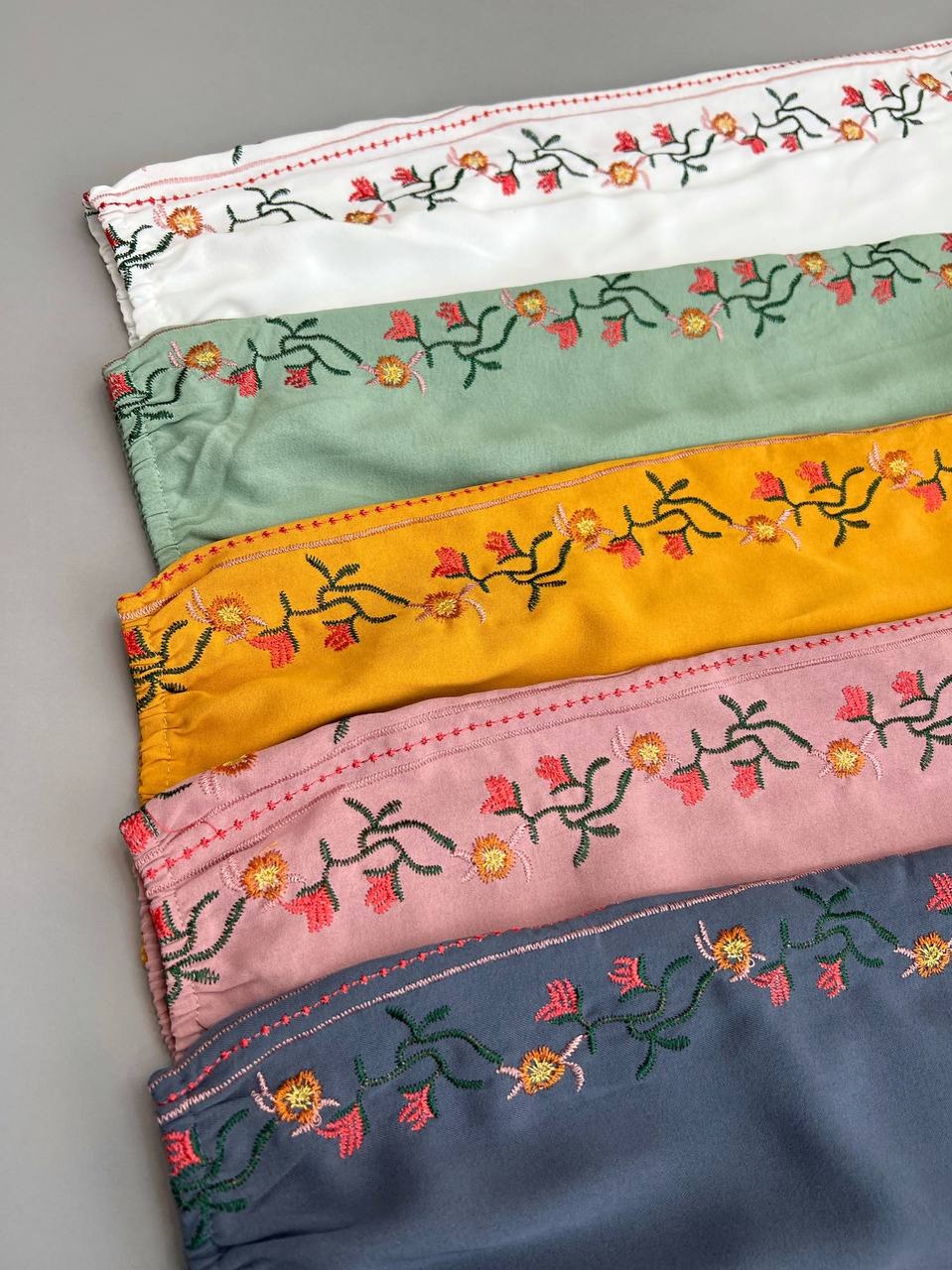 شومیز کرپ تمام گلدوزی مدل 2 کد 3423