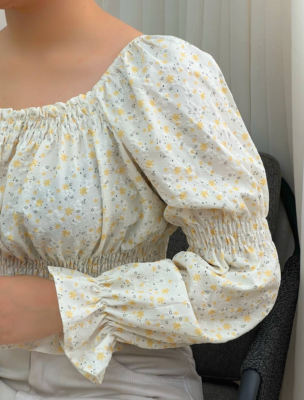 شومیز آستین پف گل ریز مدل 2 کد 3427