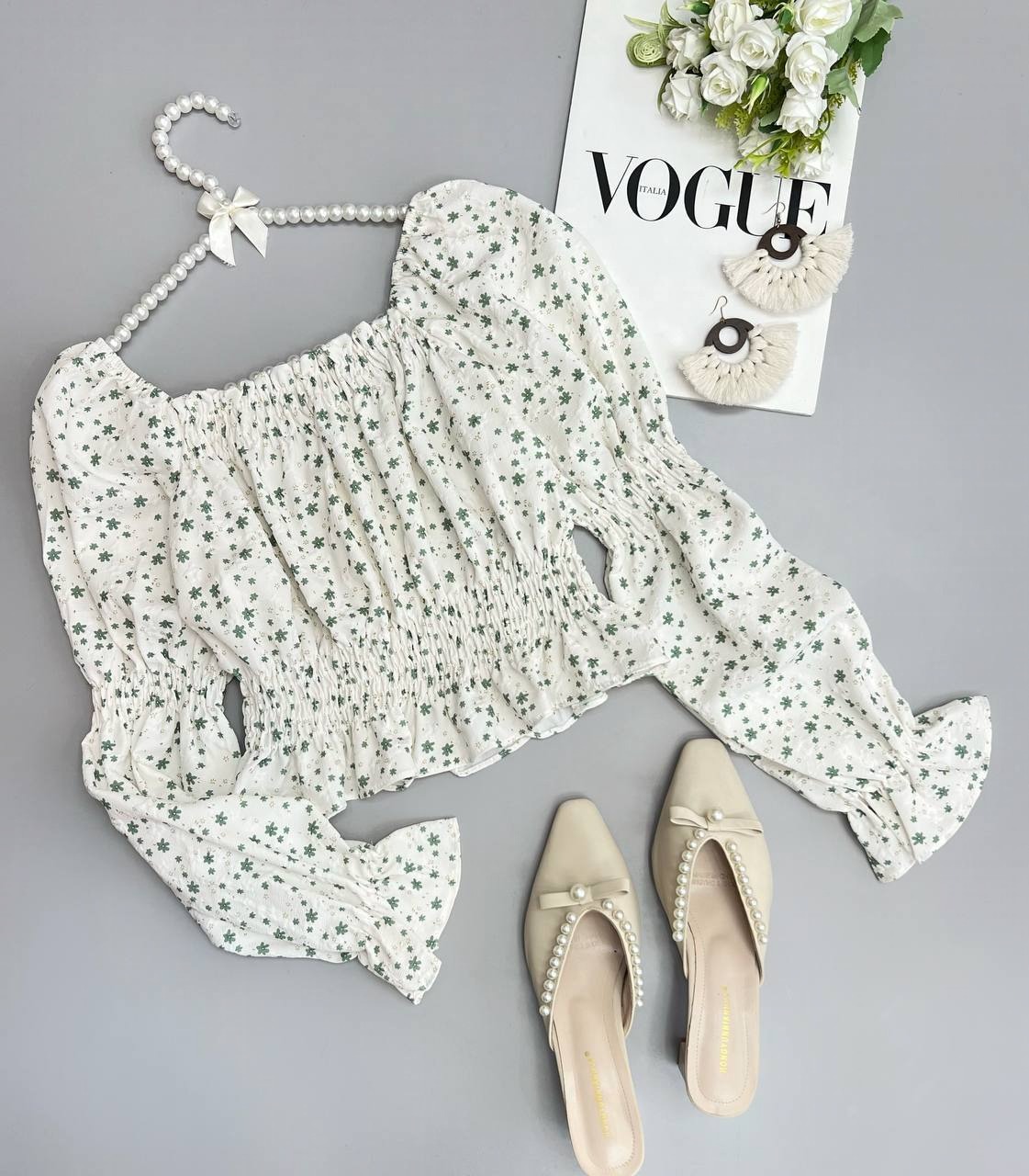 شومیز آستین پف گل ریز مدل 2 کد 3427