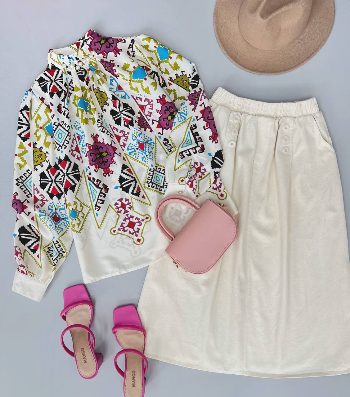 شومیز یقه مروارید سنتی مدل 2 کد 3429