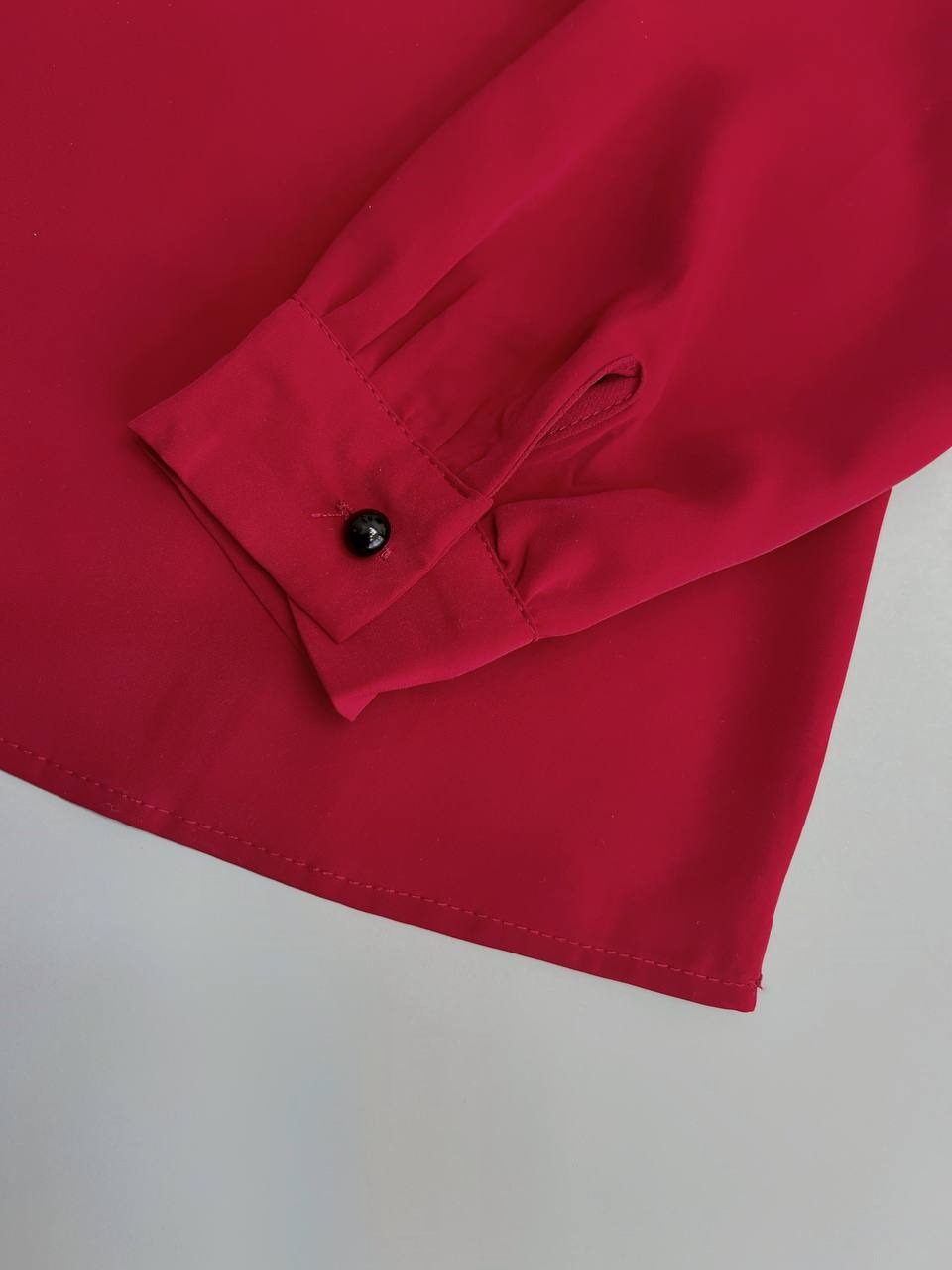 شومیز کرپ جلو گلدوزی کد 3442