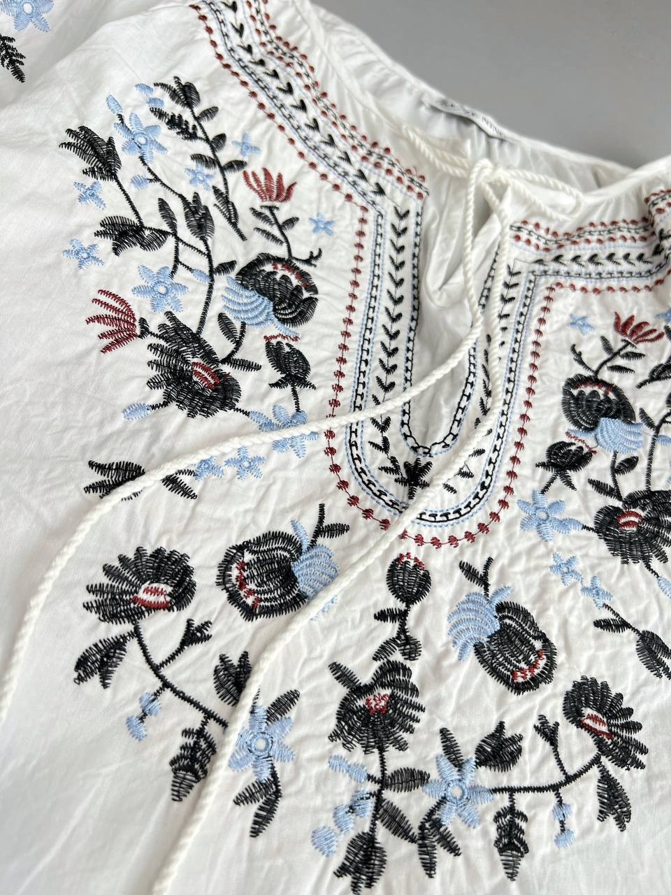 شومیز کتان نخ تمام گلدوزی کد 3454