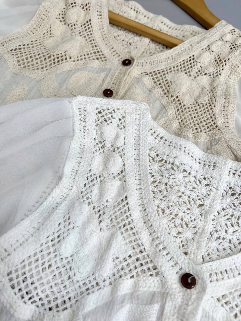 بلوز آستین پف قلاب بافی کد 3458