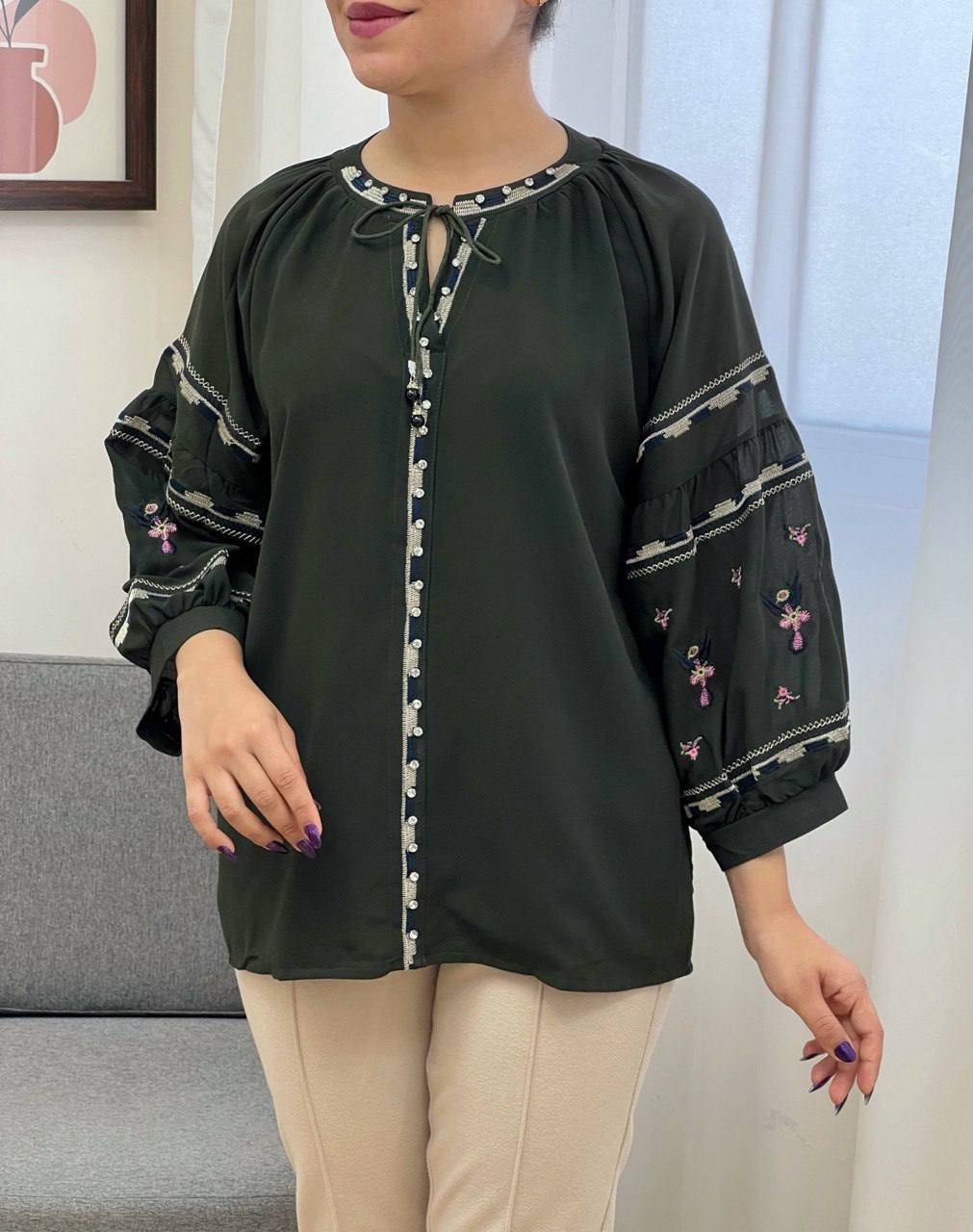 شومیز حریر تمام گلدوزی کد 3463