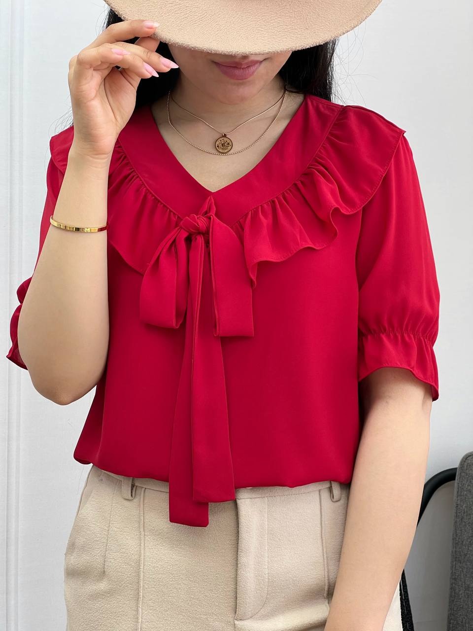 شومیز کرپ حریر پاپیونی کد 3479