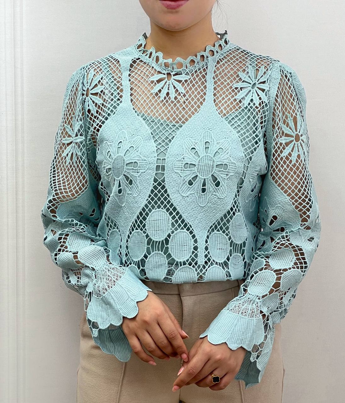 ست شومیز بهمراه تاپ دانتل کد 3492