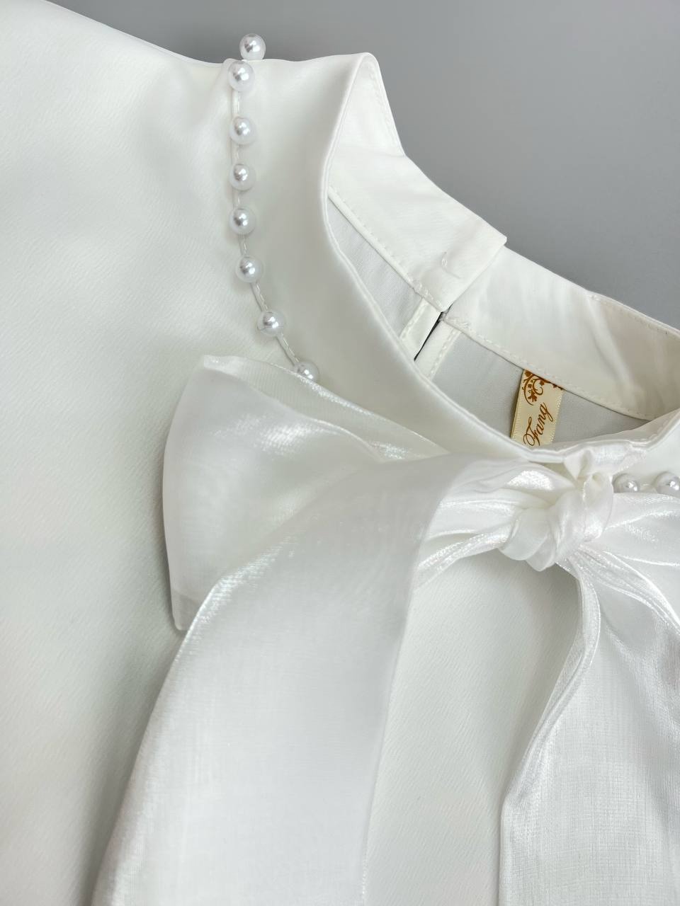 شومیز ساتن یقه مروارید کد 3494