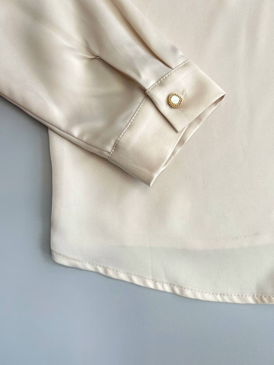 شومیز ساتن یقه مروارید کد 3495