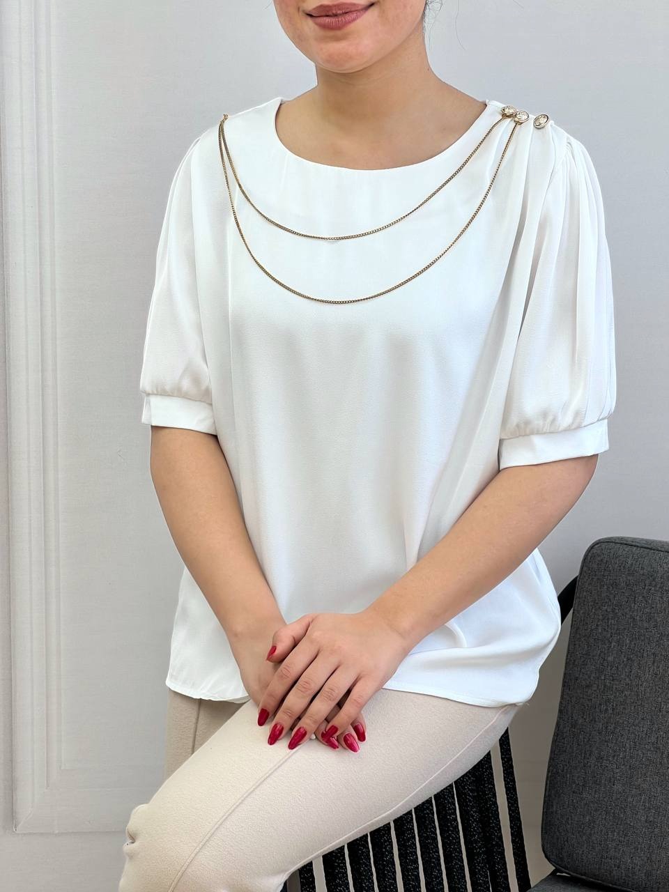 شومیز ساتن سرشانه دکمه 3519