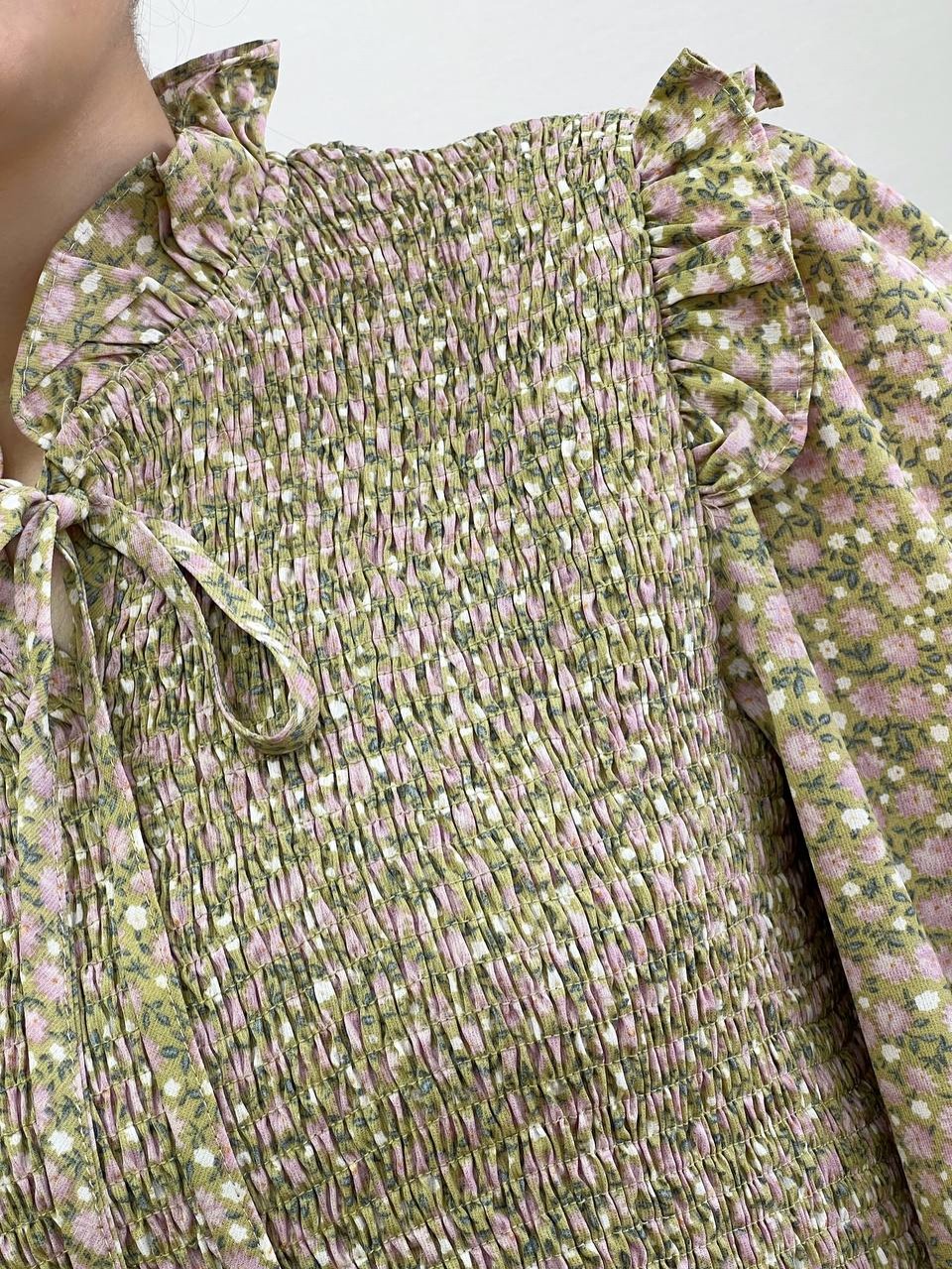 شومیز کرپ تمام کش کد 3522