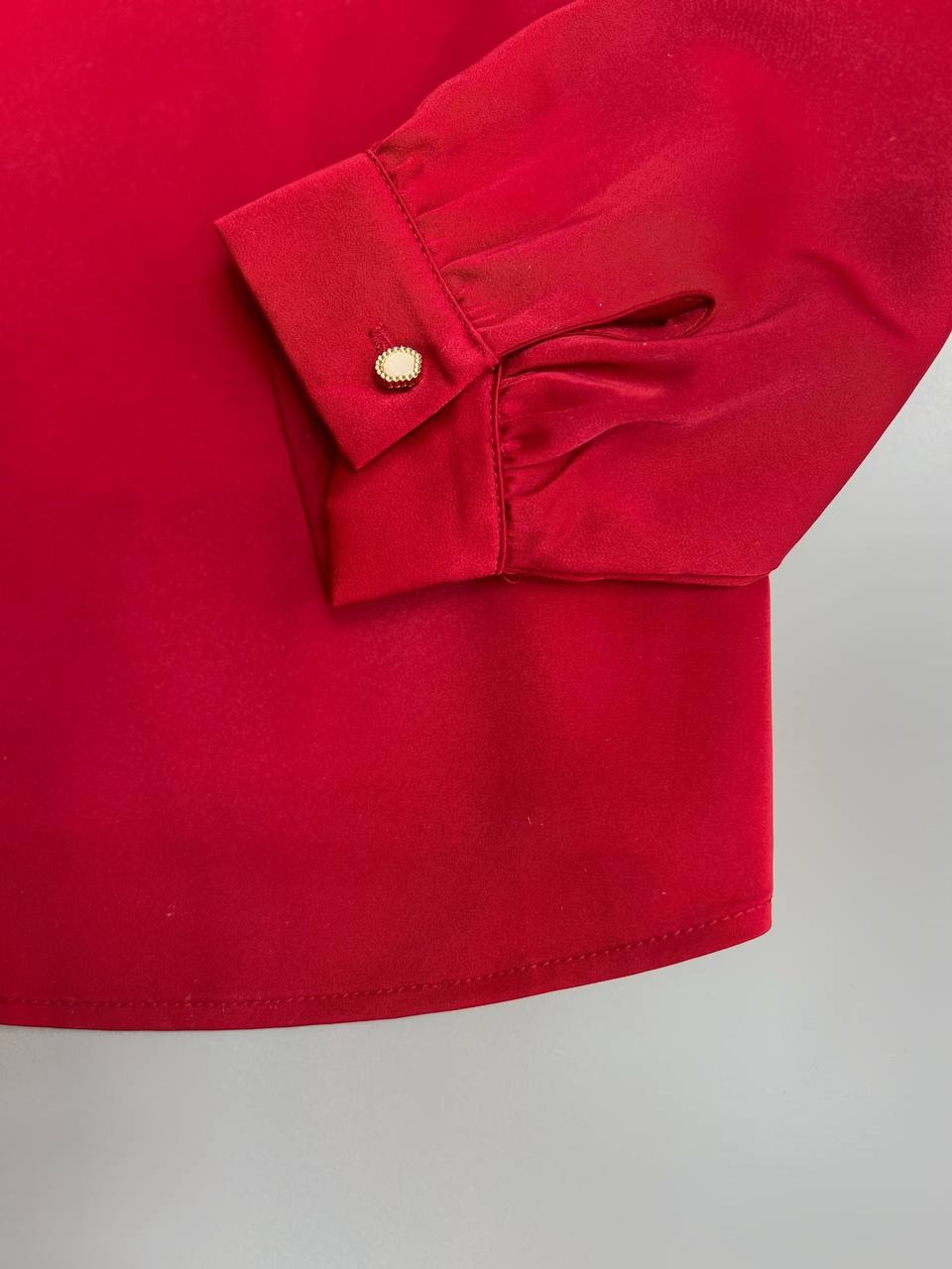 شومیز ساتن یقه نگین کد 3524