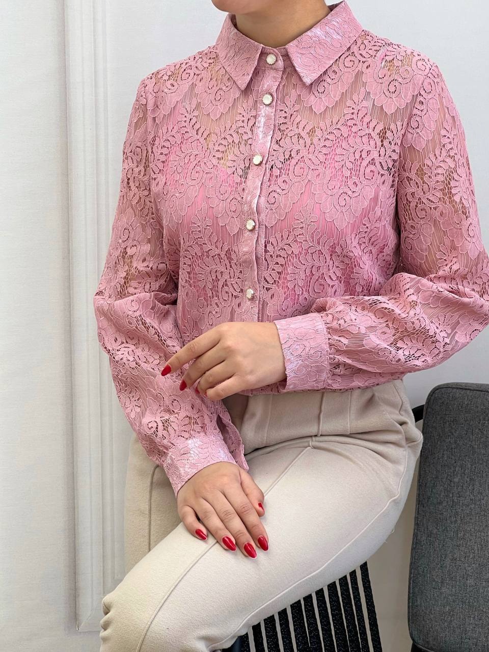 شومیز دانتل جلو دکمه کد 3531