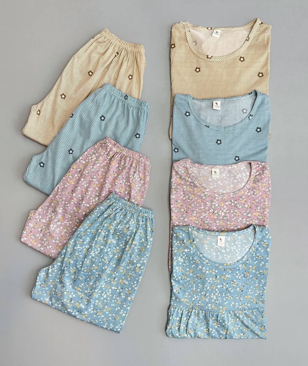 ست بلوز و شلوار چهار طرح کد 3550