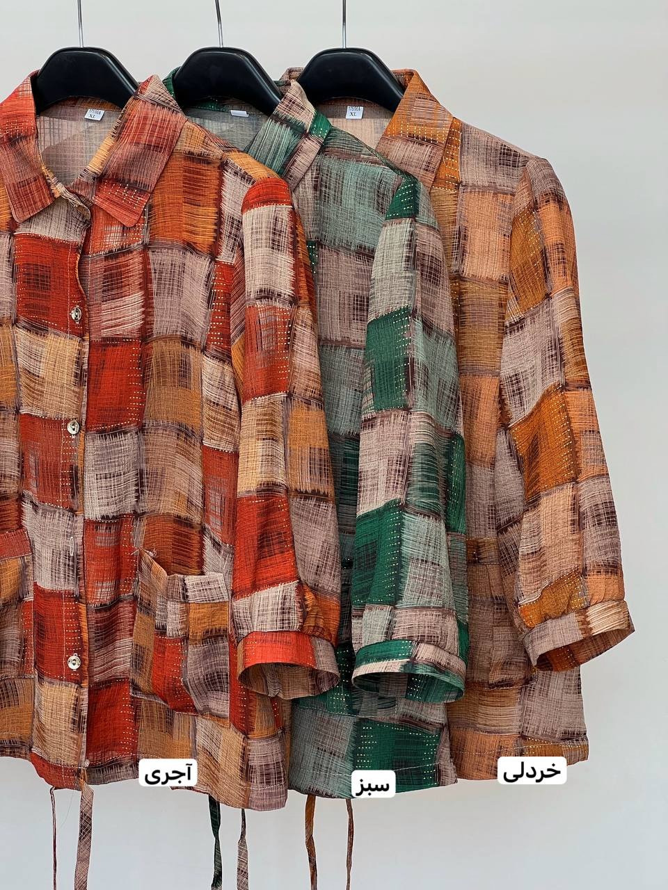 شومیز چهارخونه کرپ لمه کد 3563