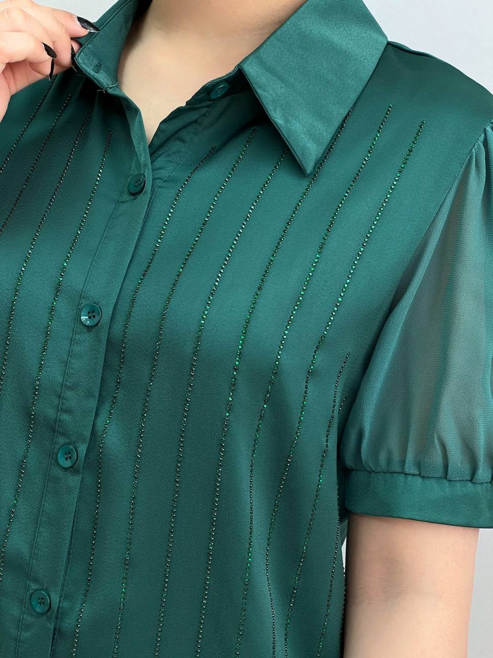 شومیز نگین کاری شده دو رنگ کد 3586