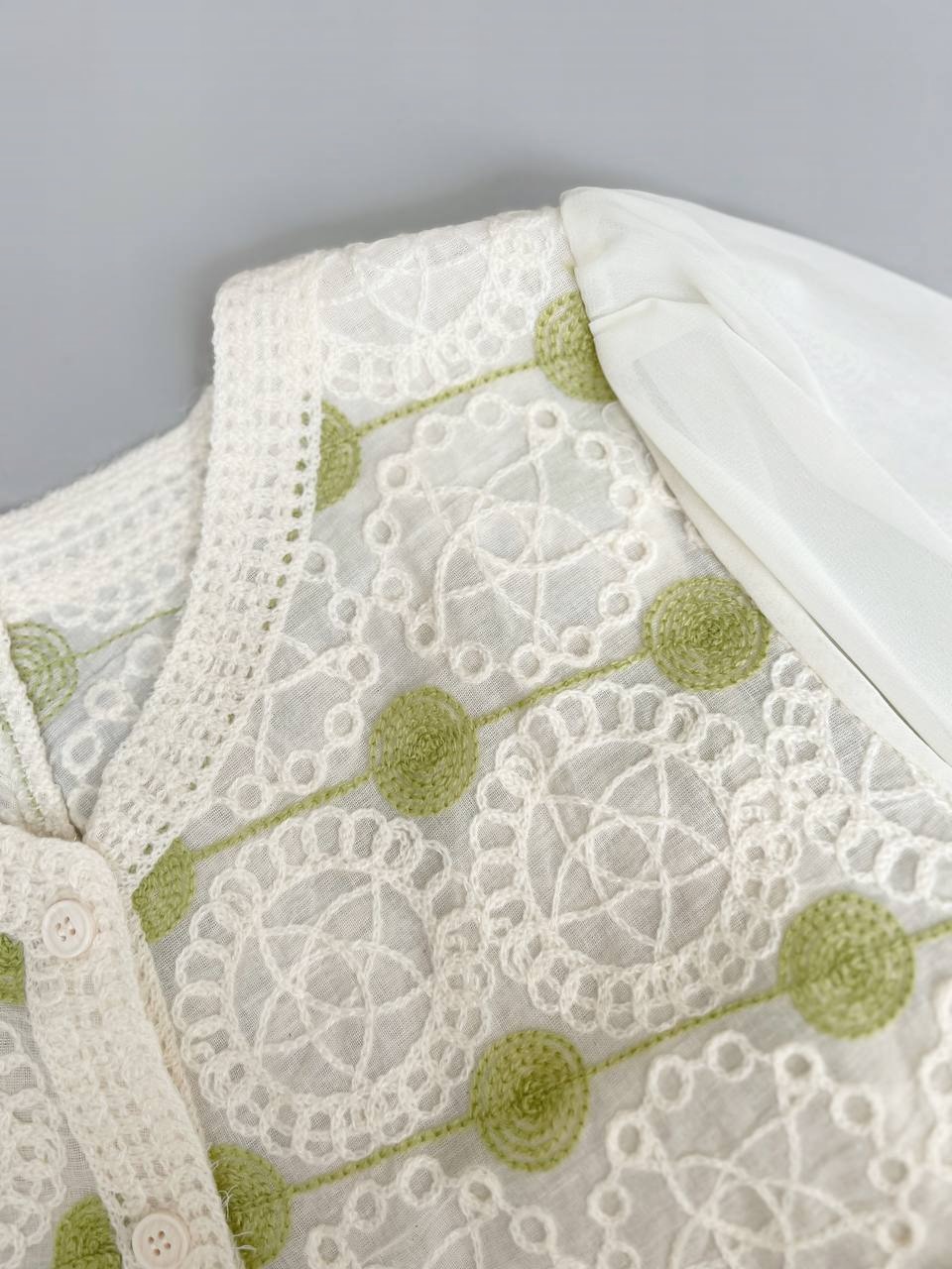 شومیز قلاب بافی آستین حریر مدل 4 کد 3589