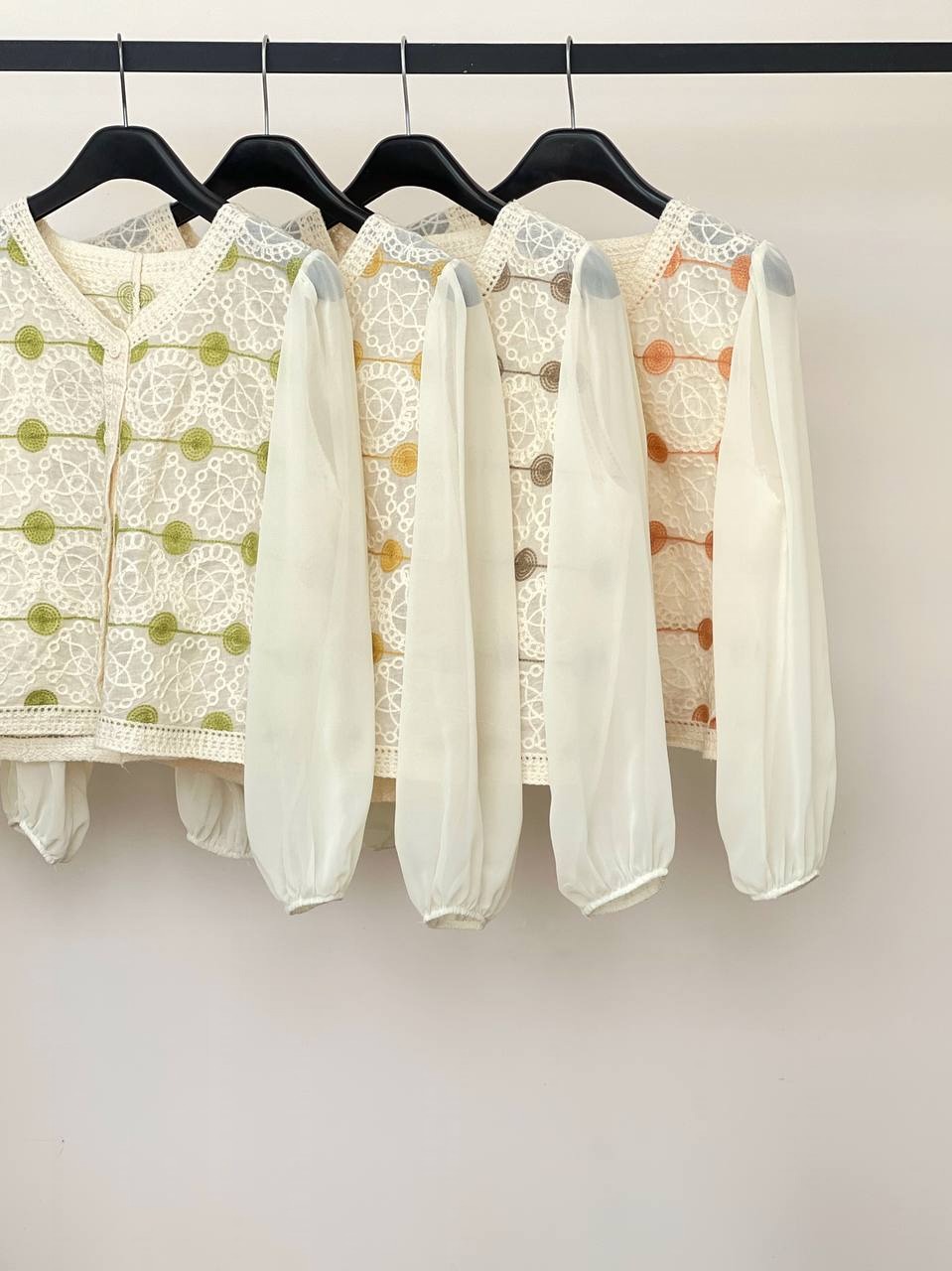 شومیز قلاب بافی آستین حریر مدل 4 کد 3589