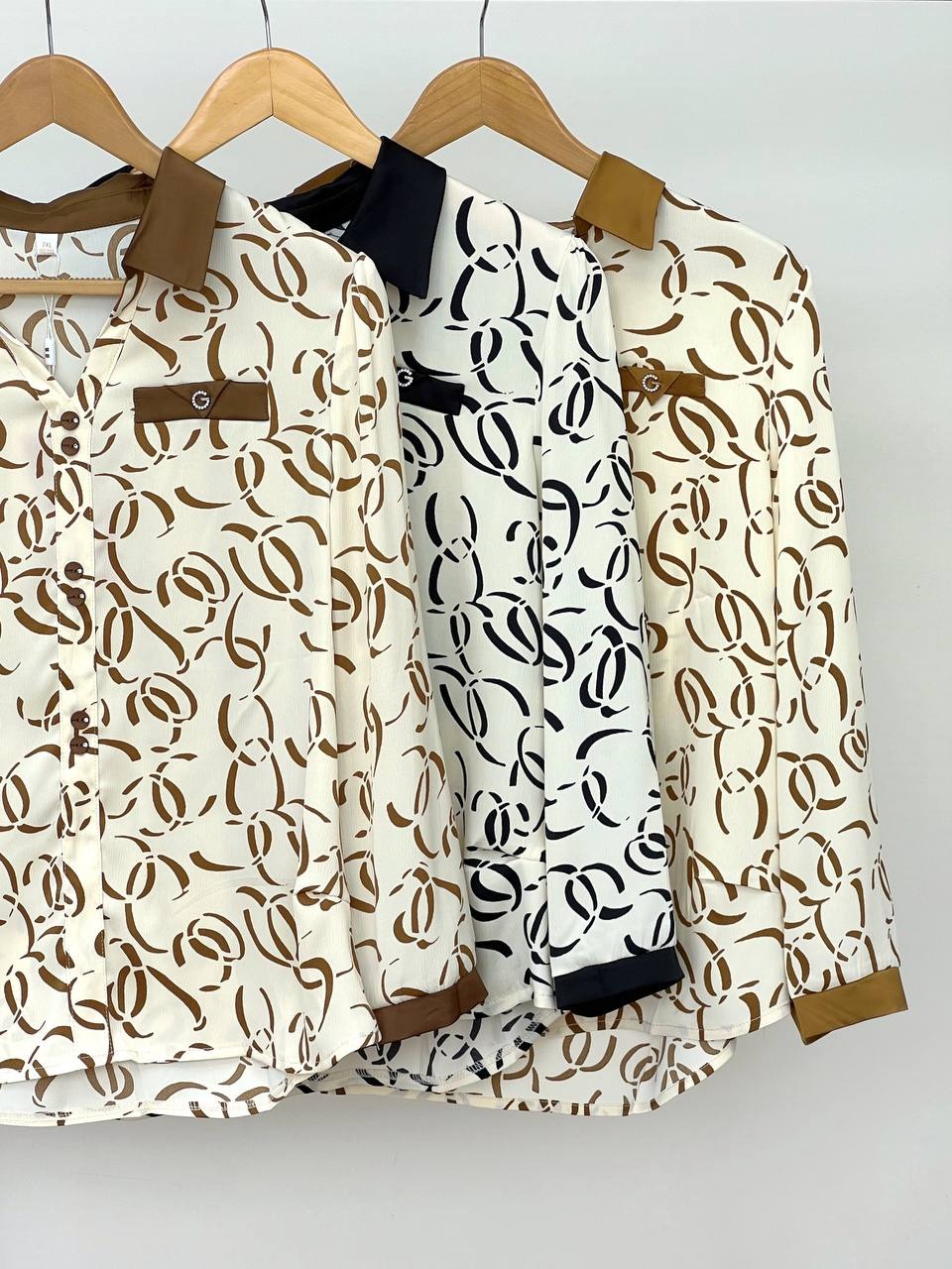 شومیز کرپ کریشه طرحدار کد 3594