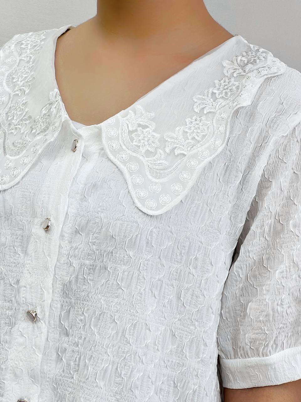 شومیز دو رنگ یقه دانتل کد 3599