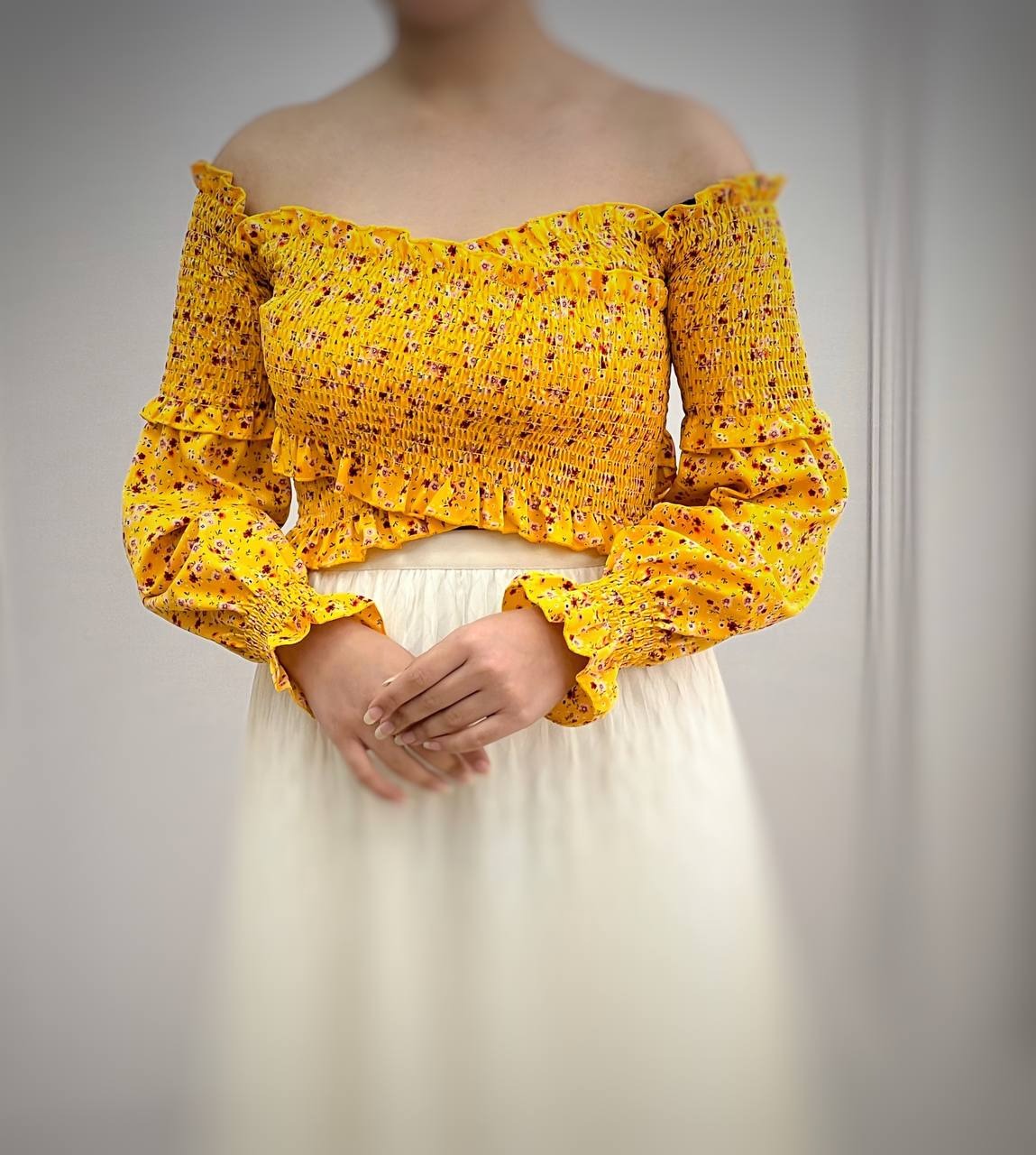 شومیز استین پف گل ریز یقه قایقی کد 3613