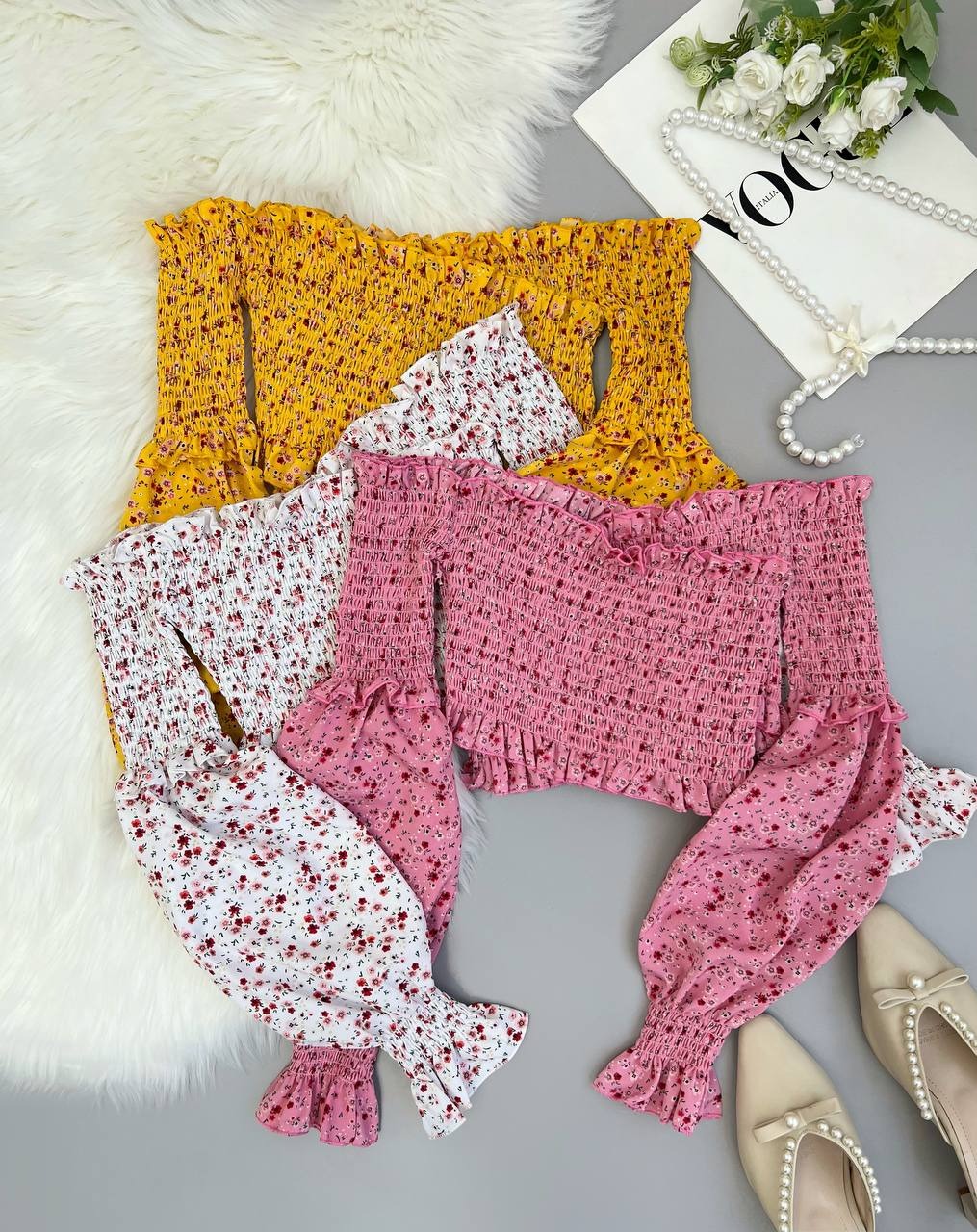 شومیز استین پف گل ریز یقه قایقی کد 3613