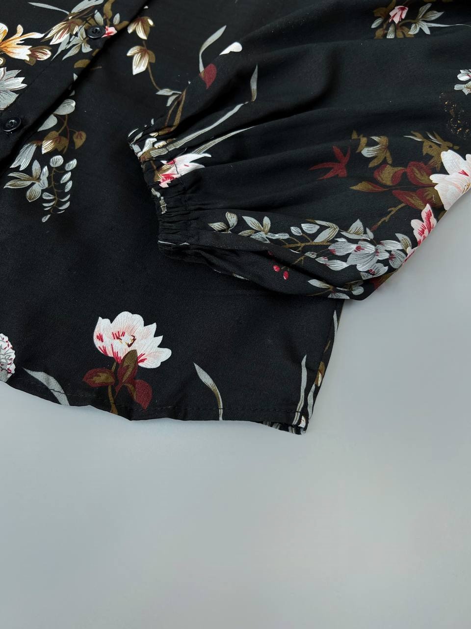 شومیز آستین پف گلدار کد 3639