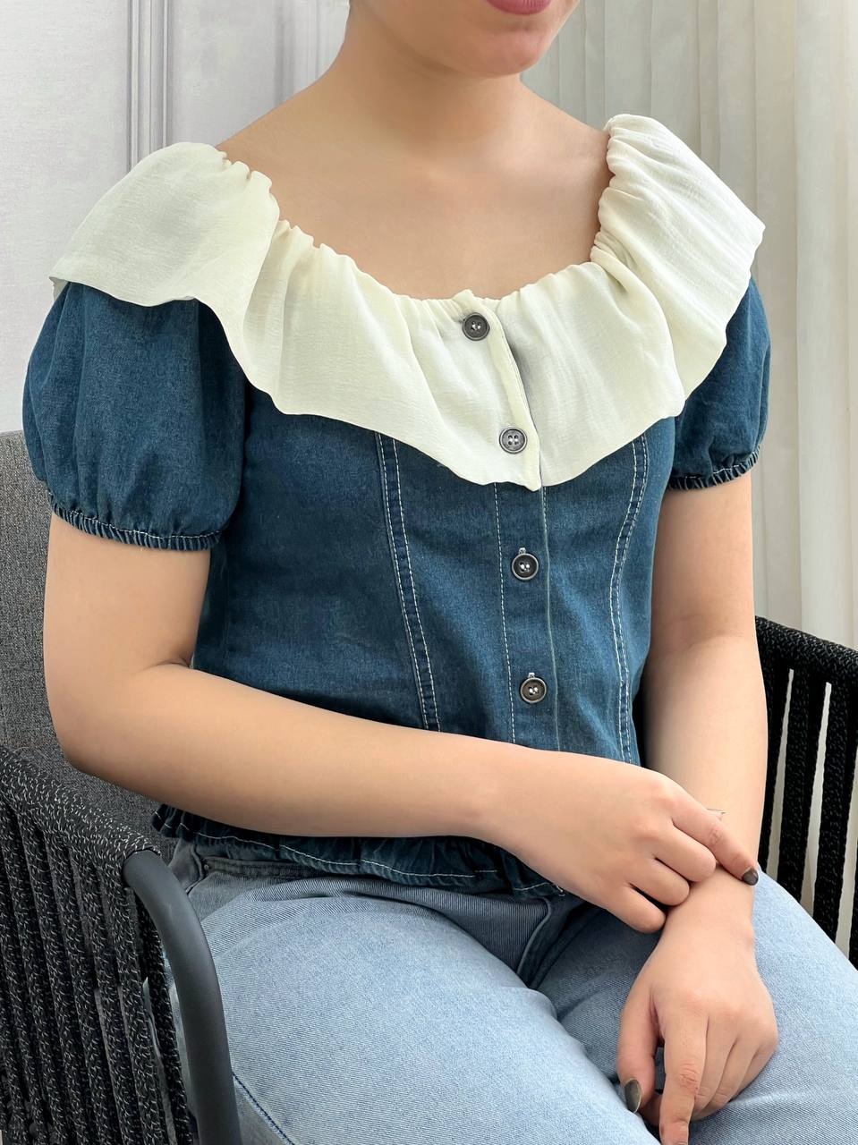 شومیز جین یقه چین کد 3650